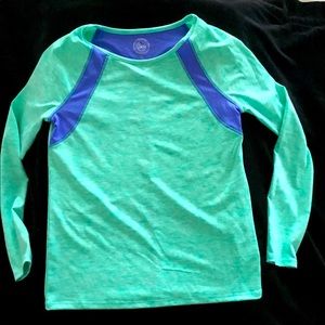 Girls top SZ 14 SO Athletic Top with hair tie